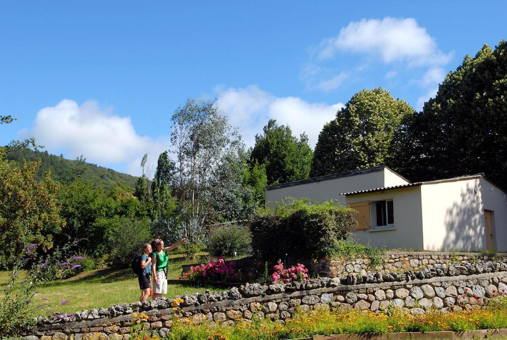Vvf Les Cevennes Hotel Bédouès Exterior foto
