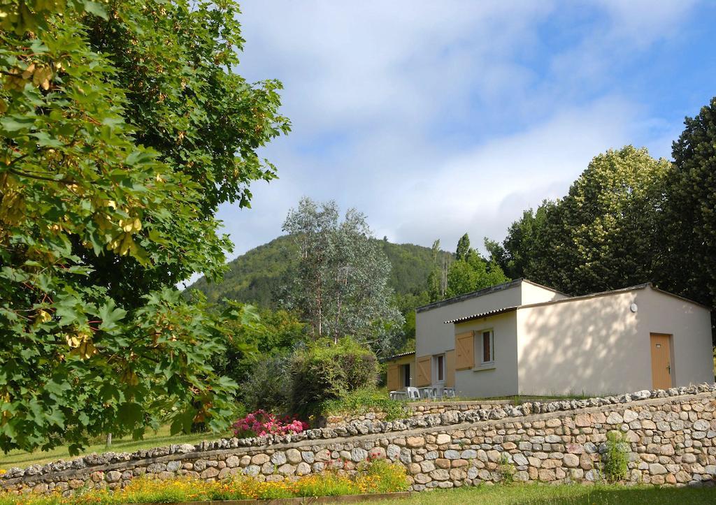 Vvf Les Cevennes Hotel Bédouès Exterior foto